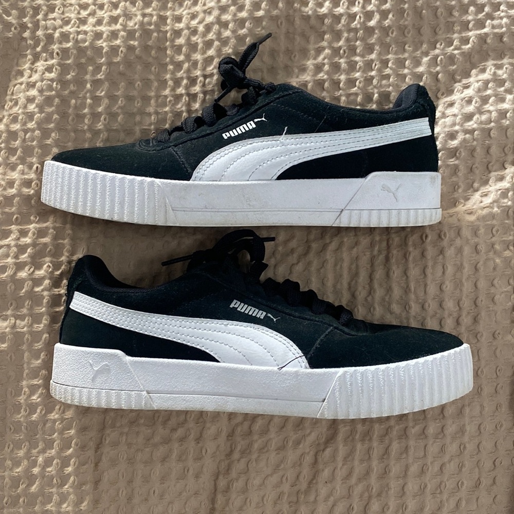 Puma sneakers